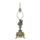 Beisteller als Lampeum 1890, verschiedene Metalle, rechteckiger reich gezierter Stand von 4