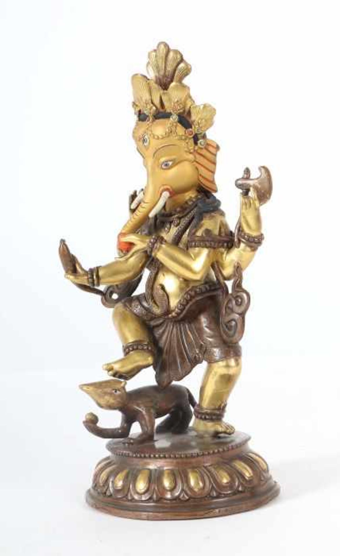 Ganesha mit seinem ReittierNepal, 20. Jh., Bronze/vergoldet, tanzender, 4-armiger Ganesha, eine - Bild 2 aus 4