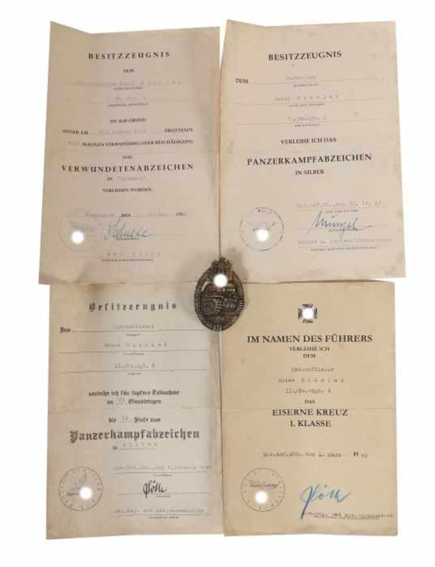 1 Orden und 4 Urkunden2. Wk, 1x Panzerkampfabzeichen in Bronze an Nadel, gemarkt: JFS, dazu 4
