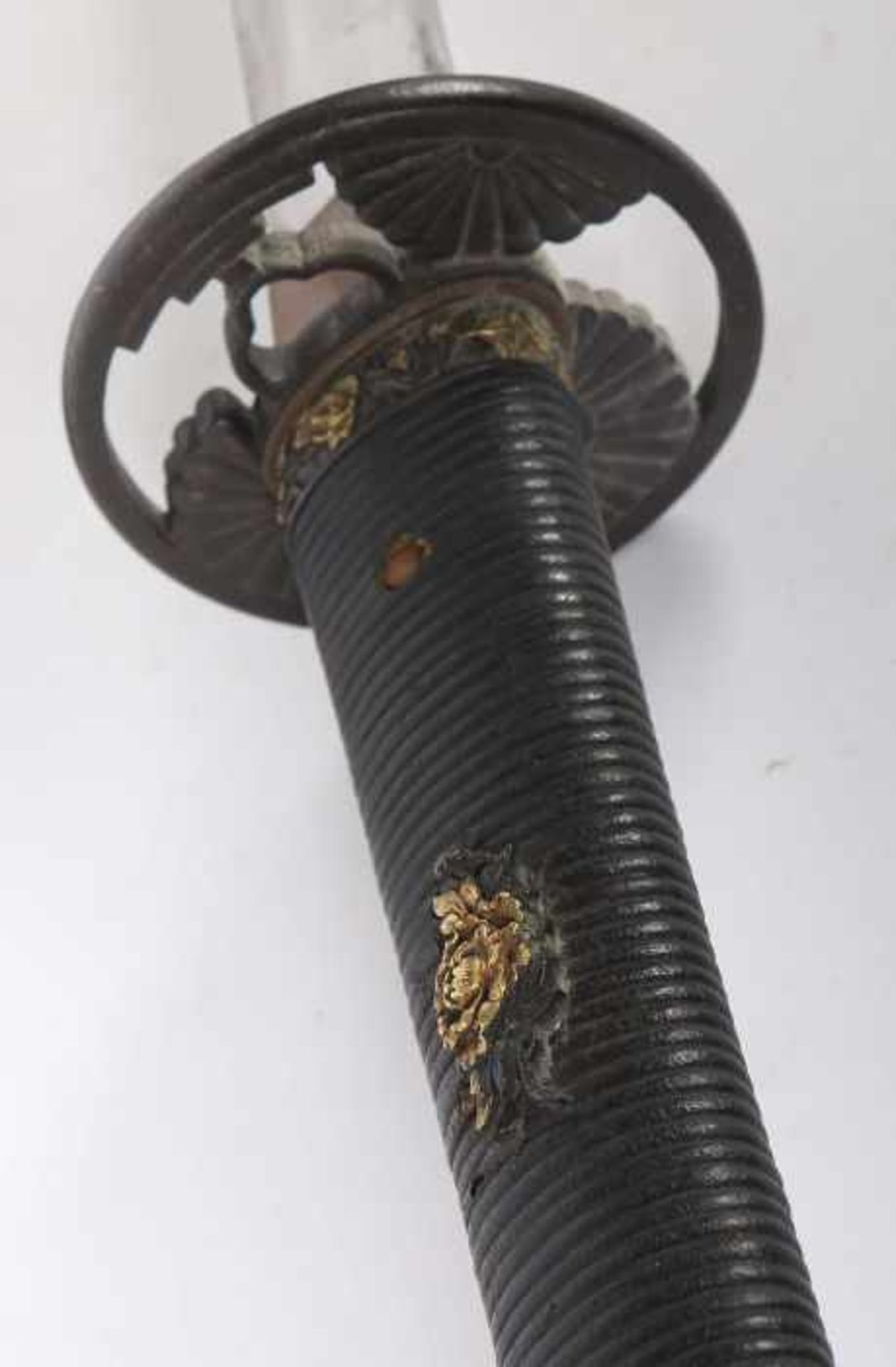 Japanisches Langschwert20. Jh., nach dem Vorbild eines Katana Samurai-Schwerts, leicht konvex - Bild 5 aus 5