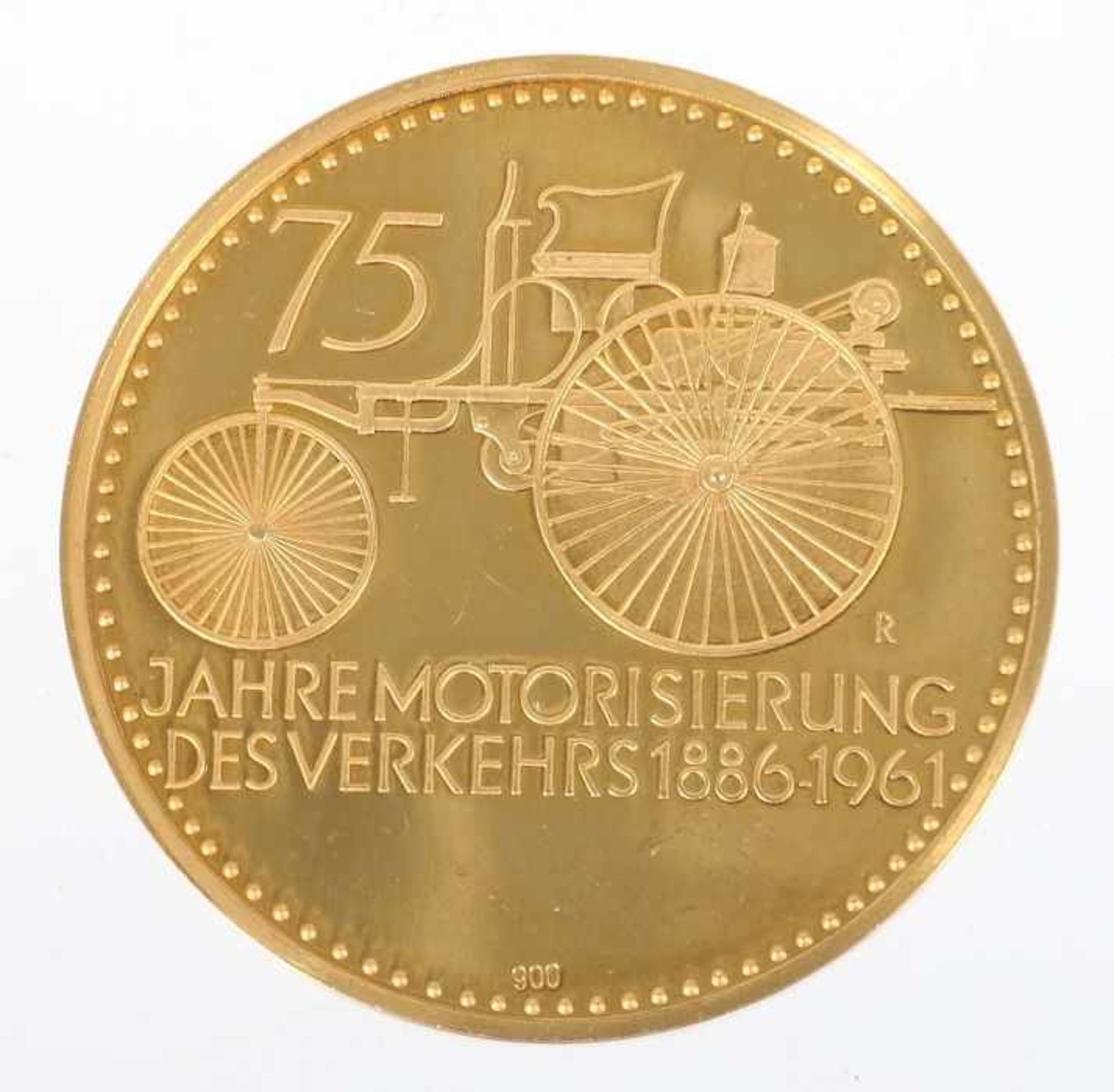 Goldmedaille Daimler BenzDeutschland, 1961, Gold 900, ca. 34,83 g, averse mit Portraits Gottlieb - Bild 2 aus 2