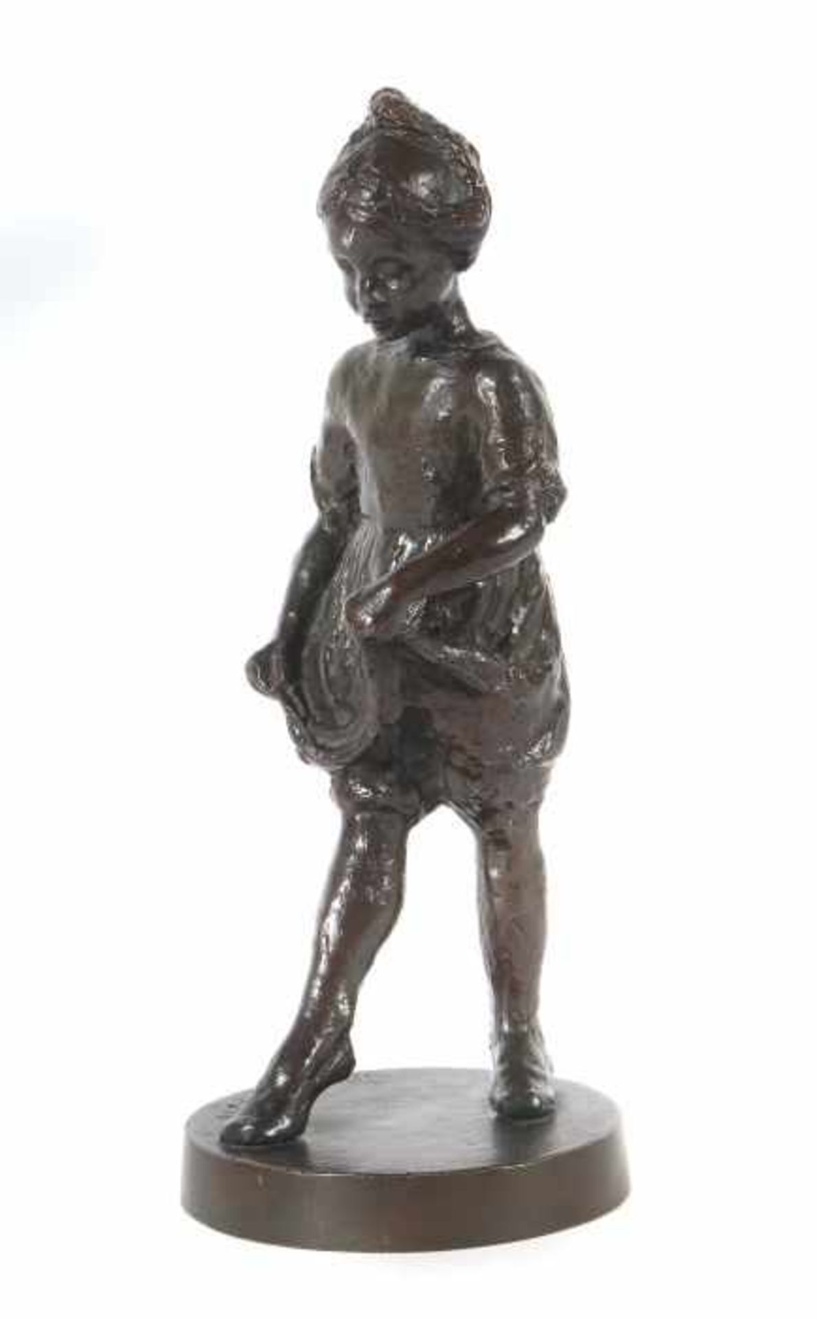 Monogrammist "M-K"Bildhauer des 19./20. Jh. "Mädchen", Bronze patiniert, vollplastische Ausführung