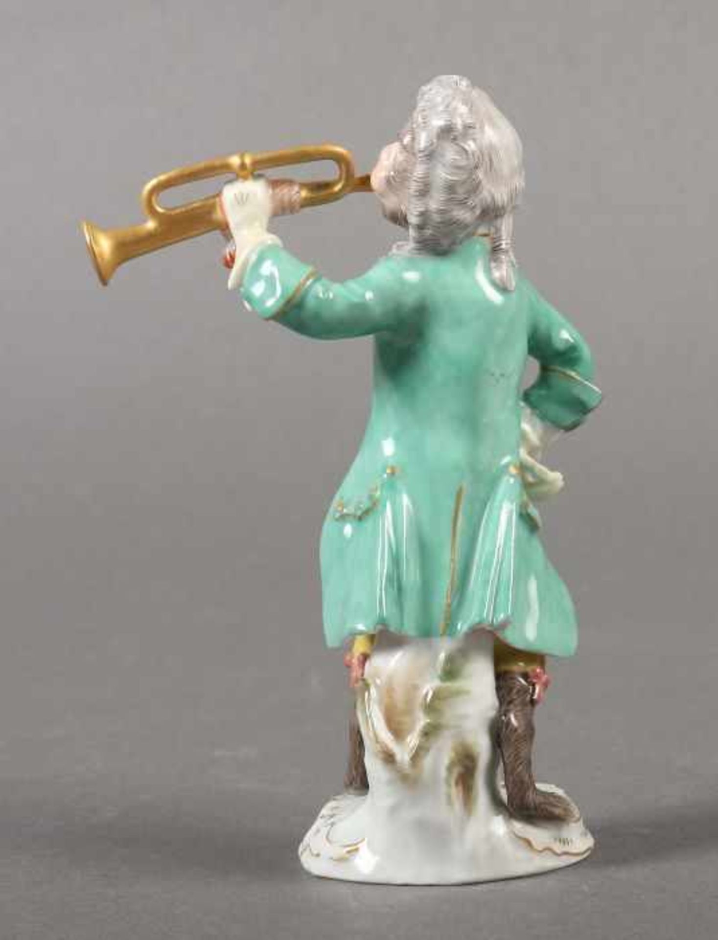 Kaendler, Johann Joachim1706 - 1775. "Trompeter" aus der insgesamt 21 Figuren umfassenden Serie " - Bild 3 aus 4