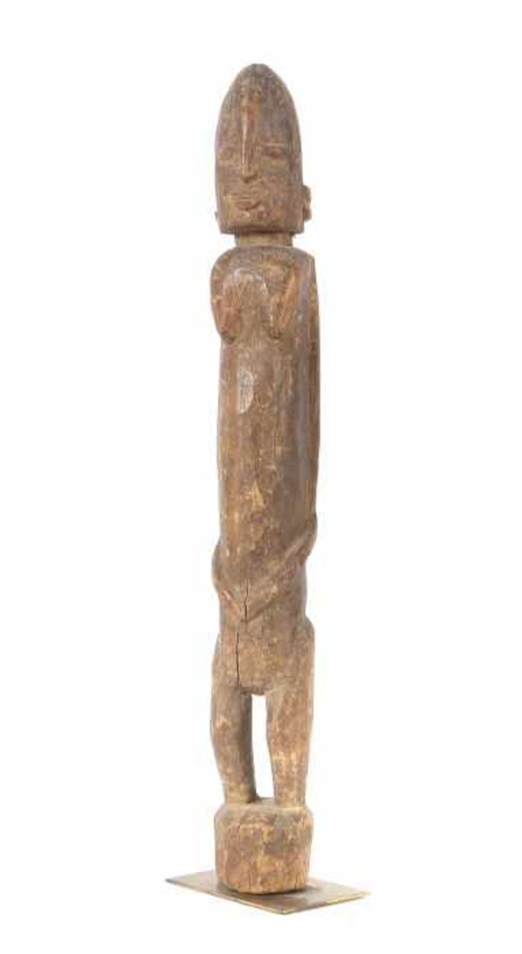 Weibliche StandfigurMali, Stamm der Dogon, ohne Füße auf Sockel stehende geschnitzte Holzfigur, Arme