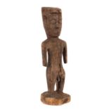 Männliche StandfigurNigeria, Holz, H: 63 cm.- - -25.00 % buyer's premium on the hammer priceVAT