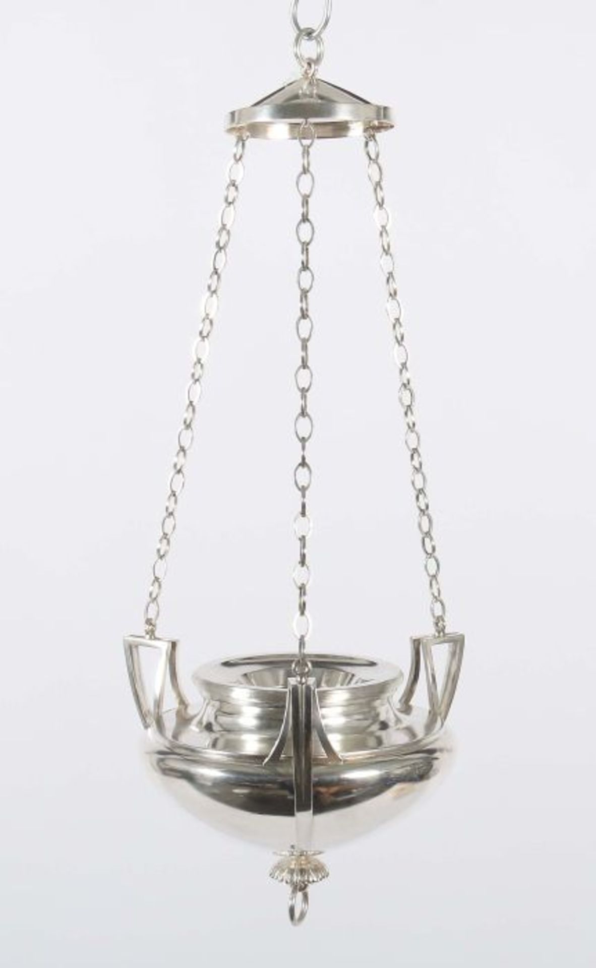 Ewiges LichtWien, 1798, Silber 13-lötig, ca. 1413 g, schalenförmiger Gefäßkörper mit