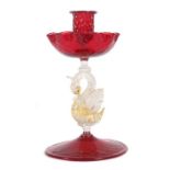 KerzenleuchterBarovier & Toso, Murano, Mitte 20. Jh., farbloses Glas, mundgeblasen, part. rot