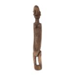 Weibliche Standfigur der DogonMali, Holz, H: 53 cm.- - -25.00 % buyer's premium on the hammer