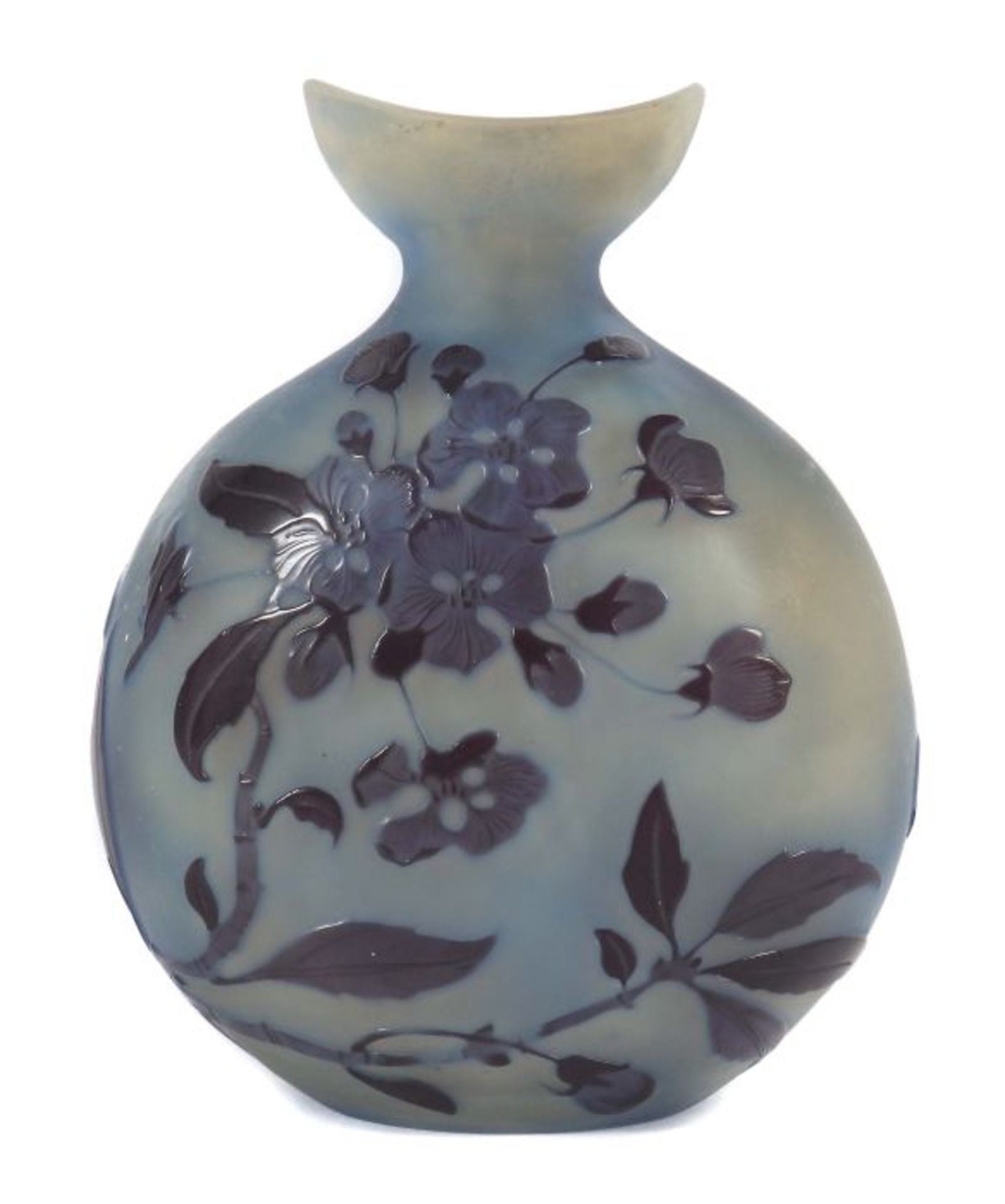 Kleine VaseÉmile Gallé, Nancy, 1906/1914, formgeblasenes Überfangglas, geätzt und geschnitten,