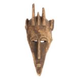 Gehörnte Maske der BambaraMali, Holz, mit Scheitelgrat, H: 50 cm.- - -25.00 % buyer's premium on the