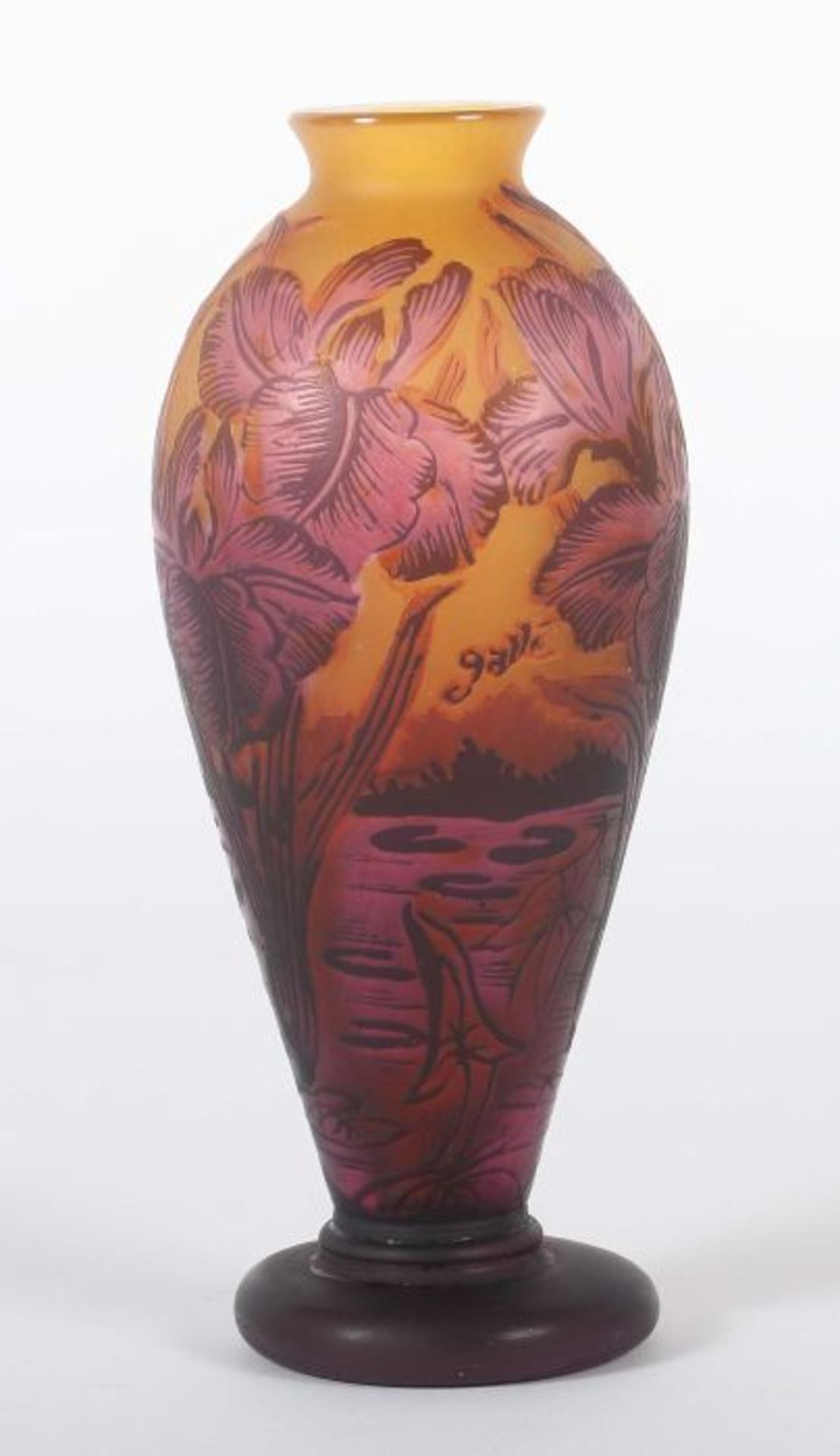 Vase mit Libellendekorwohl Émile Gallé, Nancy, 1900/1910, farbloses Glas formgeblasen, gelb und - Bild 2 aus 4