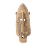 Maske der DogonMali, Holz, mit gespitztem Mund, H: 43 cm.- - -25.00 % buyer's premium on the