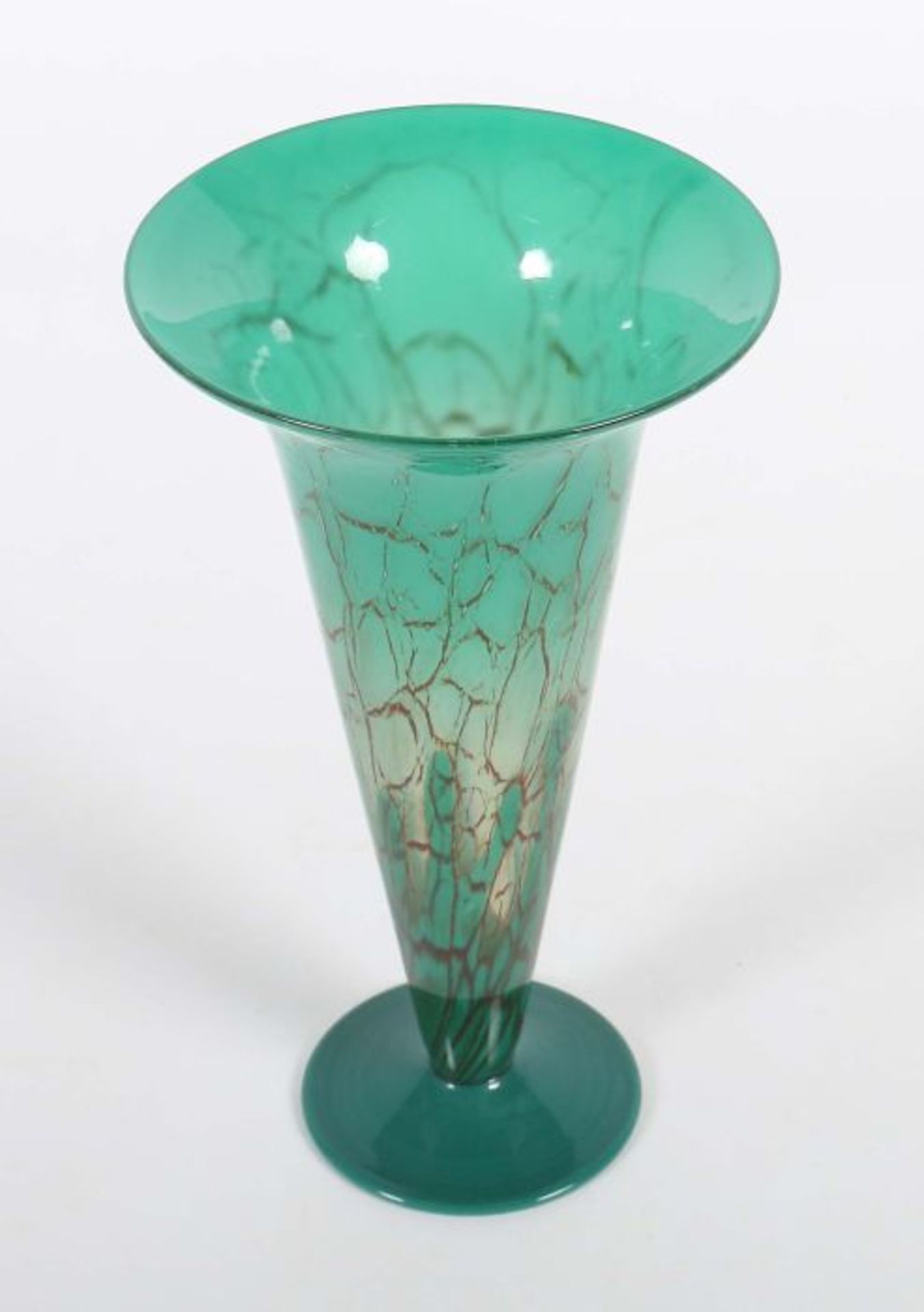 Hohe Ikora-TrichtervaseWMF Geislingen, 1930er Jahre, farbloses Kristallglas, mundgeblasen, - Bild 3 aus 3