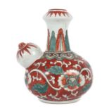 Kendi-VaseChina, 19./20. Jh., Porzellan, bauchige Vase mit schmalem Hals und rundem Seitenaufsatz,