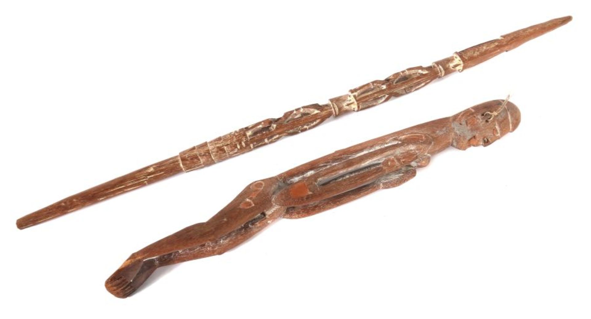 Figur und FigurenstabPapua Neuguinea, 2 Holzschnitzereien mit Kalkweißeinfärbung (in Resten): 1