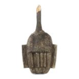 Dreigesichtige Maskewohl Elfenbeinküste, Holz, mit Bekrönung, H: 43 cm.- - -25.00 % buyer's