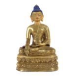 Buddha ShakyamuniEnde 19. Jh., sino-tibetisch, Bronze, feuervergoldet, in vajrasana sitzender