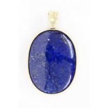 ANHÄNGER MIT LAPISLAZULI585/000 Gelbgold. Ca. 55x30mm, Brutto ca. 16,8g