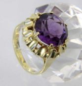 DAMENRING585/000 Gelbgold mit Amethyst. Gr. 58, Brutto ca. 7,2g