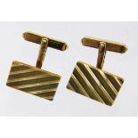 PAAR MANSCHETTENKNÖPFE585/000 Gelbgold. Brutto ca. 11,8gA PAIR OF CUFFLINKS 585/000 yellow gold.