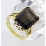 DAMENRING585/000 Gelbgold mit Rauchtops. Gr. 56, Brutto ca. 8,4gA LADIES' RING 585/000 yellow gold