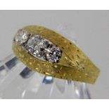 DAMENRING750/000 Gelbgold mit 3 Brillanten von zus. ca. 0,7ct, W/vsi. Ringgr. 60, Brutto ca. 6,0gA