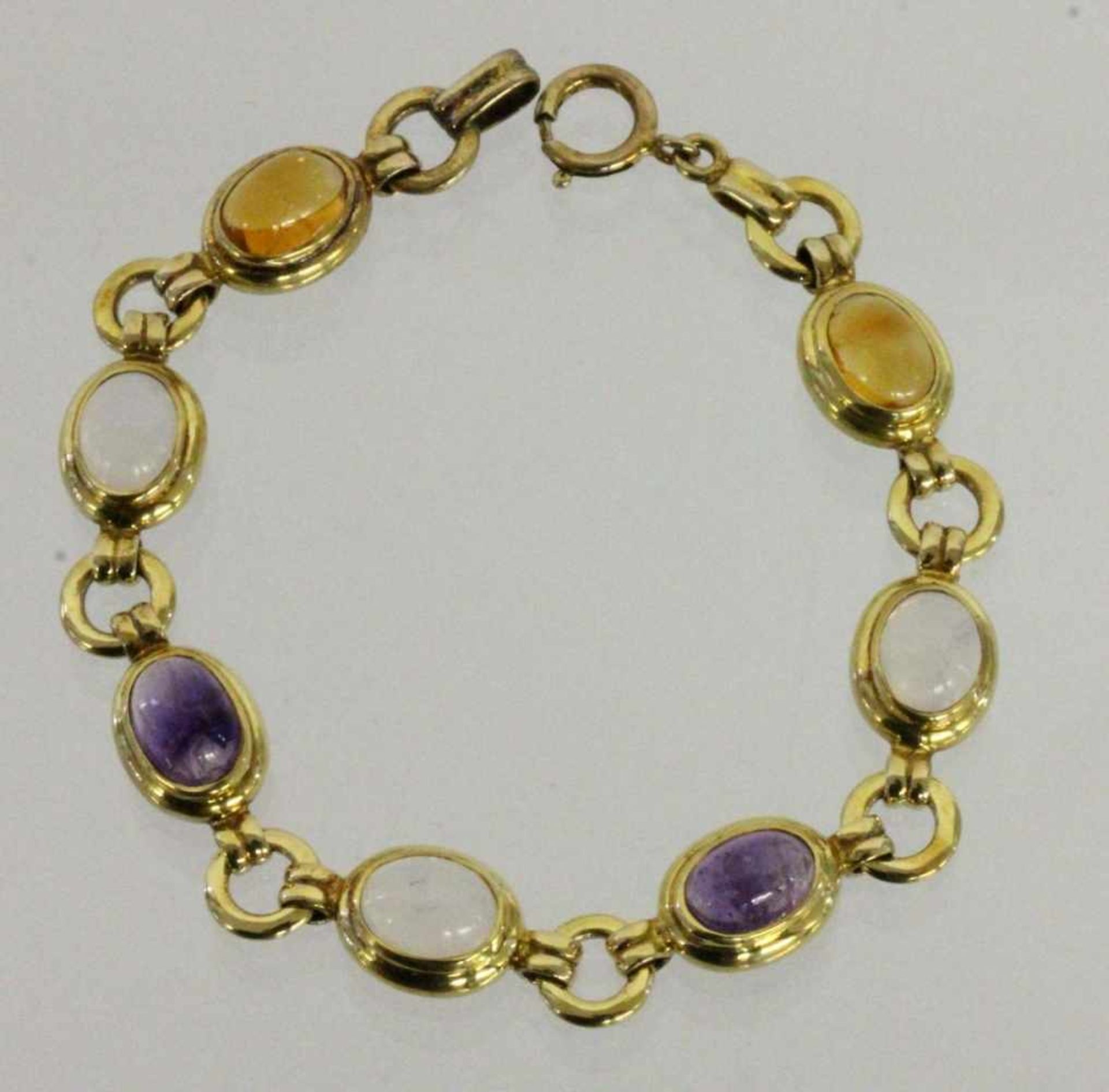 ARMBANDSilber vergoldet mit Edelsteinen. L.18cm, Brutto ca. 15gA BRACELET Gold-plated silver with