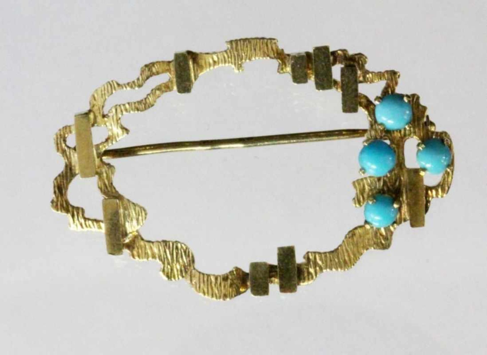 BROSCHE585/000 Gelbgold mit 4 Türkisen. L.4,5cm, Brutto ca. 6,7gA BROOCH 585/000 yellow gold with