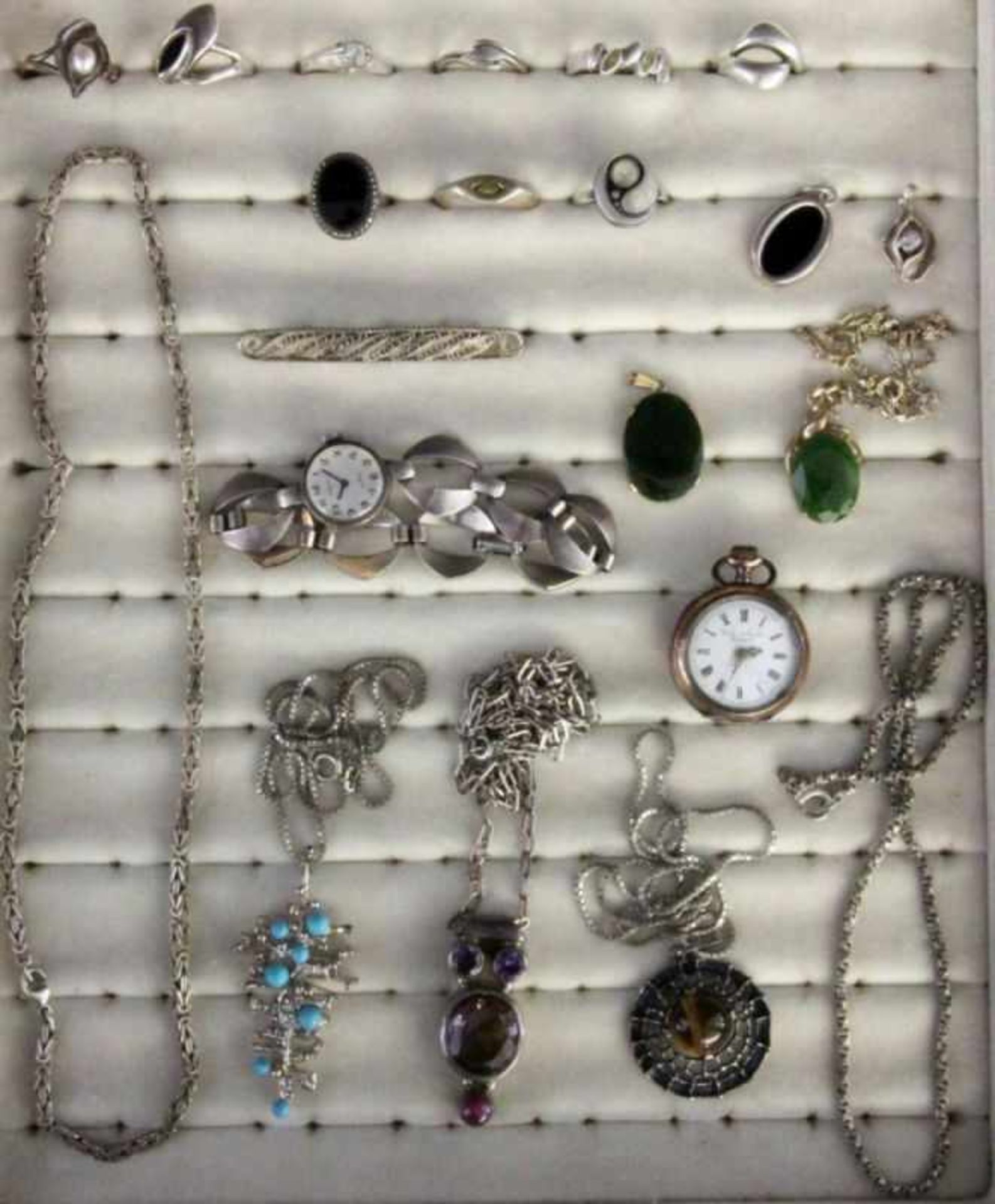 LOT VON 21 TEILEN SILBERSCHMUCKA LOT OF 21 SILVER JEWELLERY PIECES