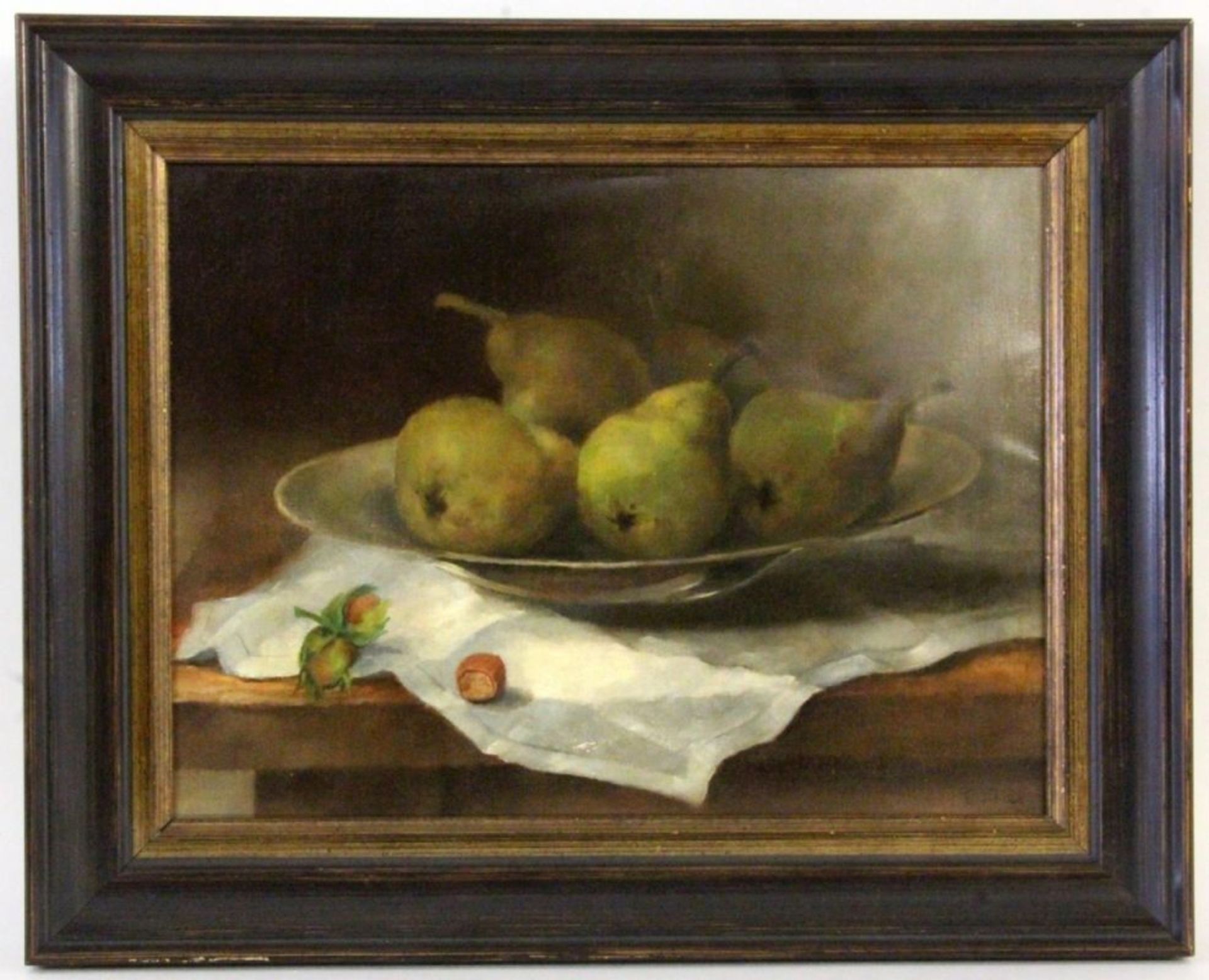 ANONYMER MALER20.Jh. Stillleben mit Birnen und Haselnüssen. Öl/Lwd., undeutl. signiert. 30x40cm,