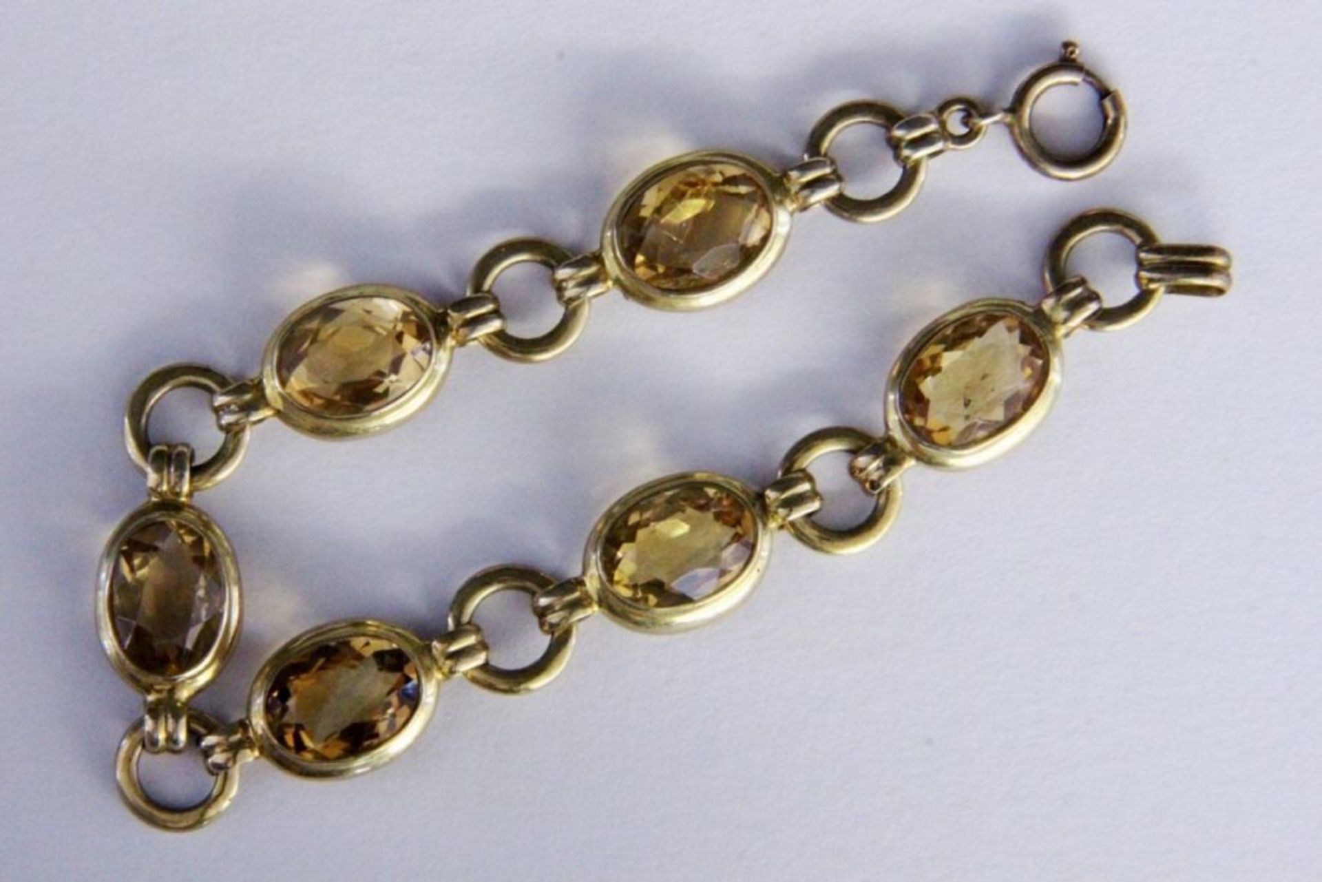 ARMBANDSilber vergoldet mit Citrinen. L.18cmA BRACELET Gold-plated silver with citrines. 18 cm