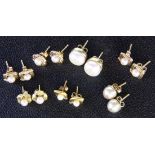 LOT VON 7 PAAR PERLENOHRSTECKERN585/000 Gelbgold. Brutto ca. 19gA LOT OF 7 PAIRS OF PEARL STUD