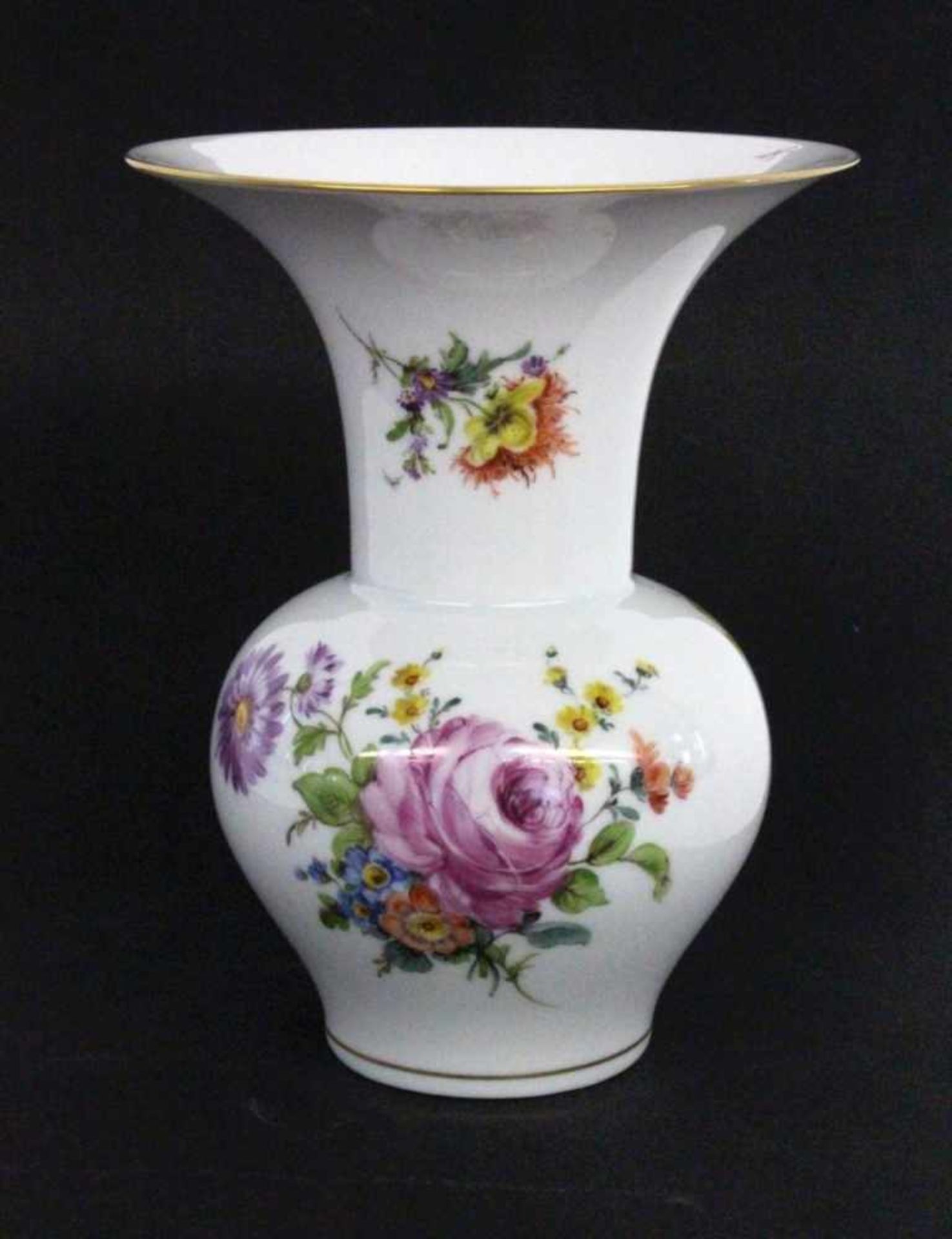 A DECORATIVE VASE Ludwigsburg, 20th century With coloured painted floral decoration.Maker's mark. 21