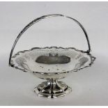 A FRUIT DISH D & G, E.P.N.S., England 20th century Plated. Baroque form with perforatedrim and