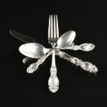 A FORTY-NINE PIECE R. WALLACE & SONS STERLING SILVER FLATWARE SERVICE, LUCERNE PATTERN, MARKED,