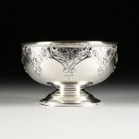 AN EDWARD VII STERLING SILVER CENTER BOWL, BY CHARLES EDWARDS, HALLMARKED, LONDON, 1904, of tapering