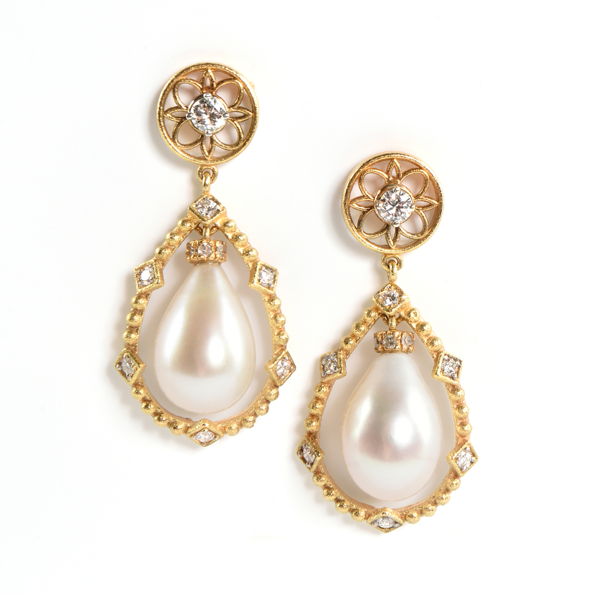 A PAIR OF 18K YELLOW GOLD, PEARL, AND DIAMOND LADY'S EARRINGS, suspending two cultured white tear