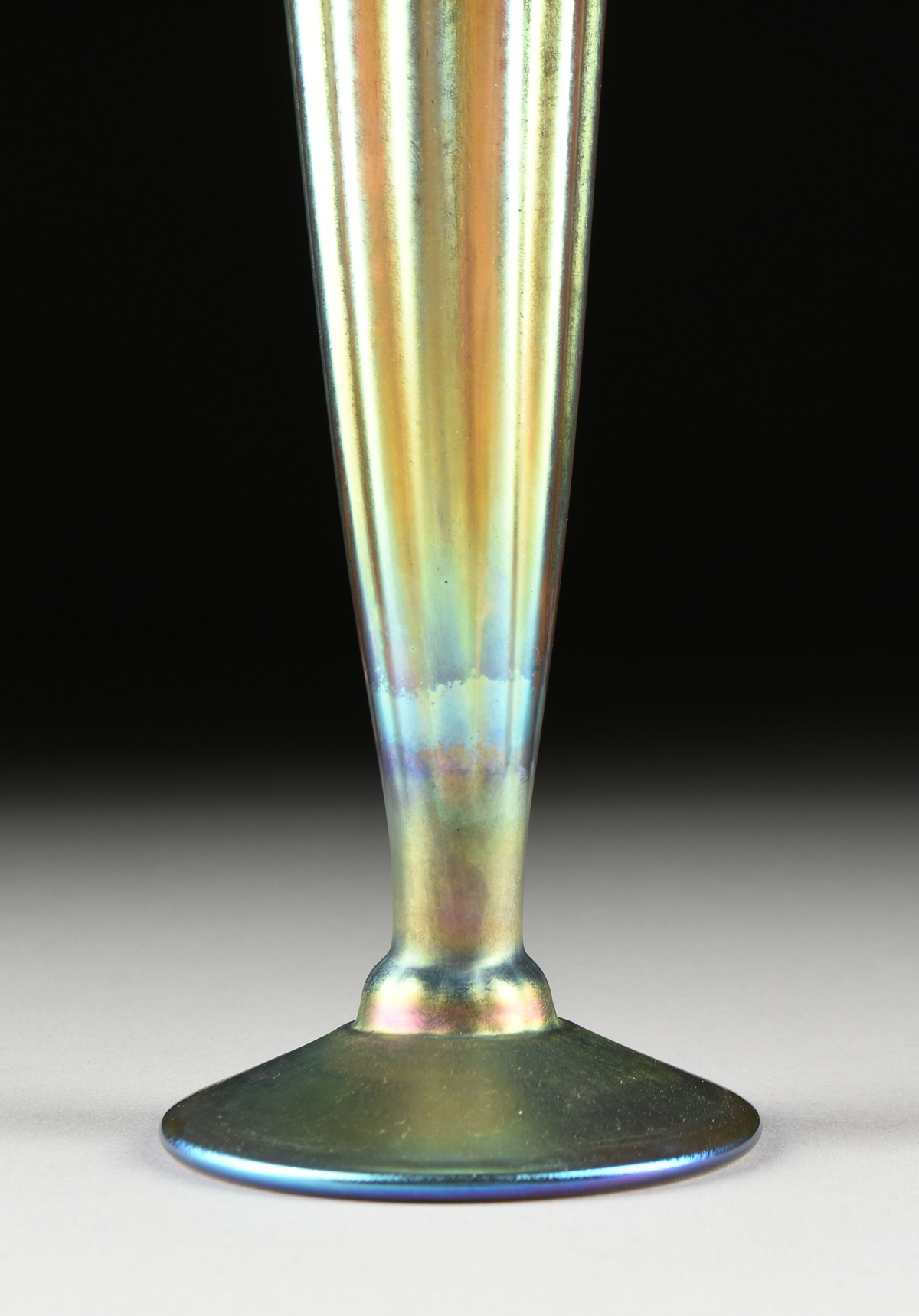 TWO IRIDESCENT ART GLASS VASES, LUNDBERG STUDIOS, CALIFORNIA, CIRCA 1996, the trumpet vase with a - Image 9 of 12