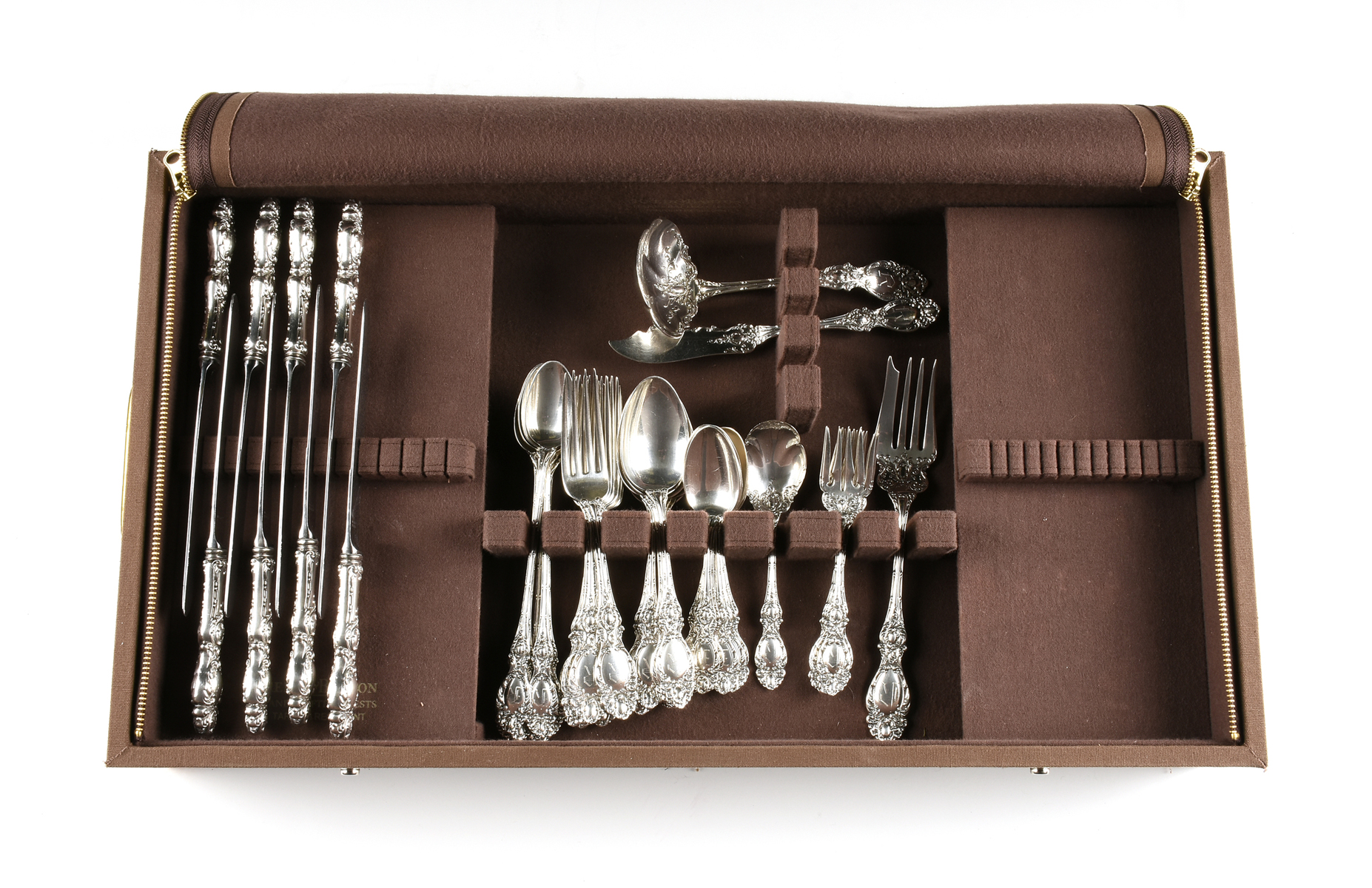 A FORTY-NINE PIECE R. WALLACE & SONS STERLING SILVER FLATWARE SERVICE, LUCERNE PATTERN, MARKED, - Image 2 of 5