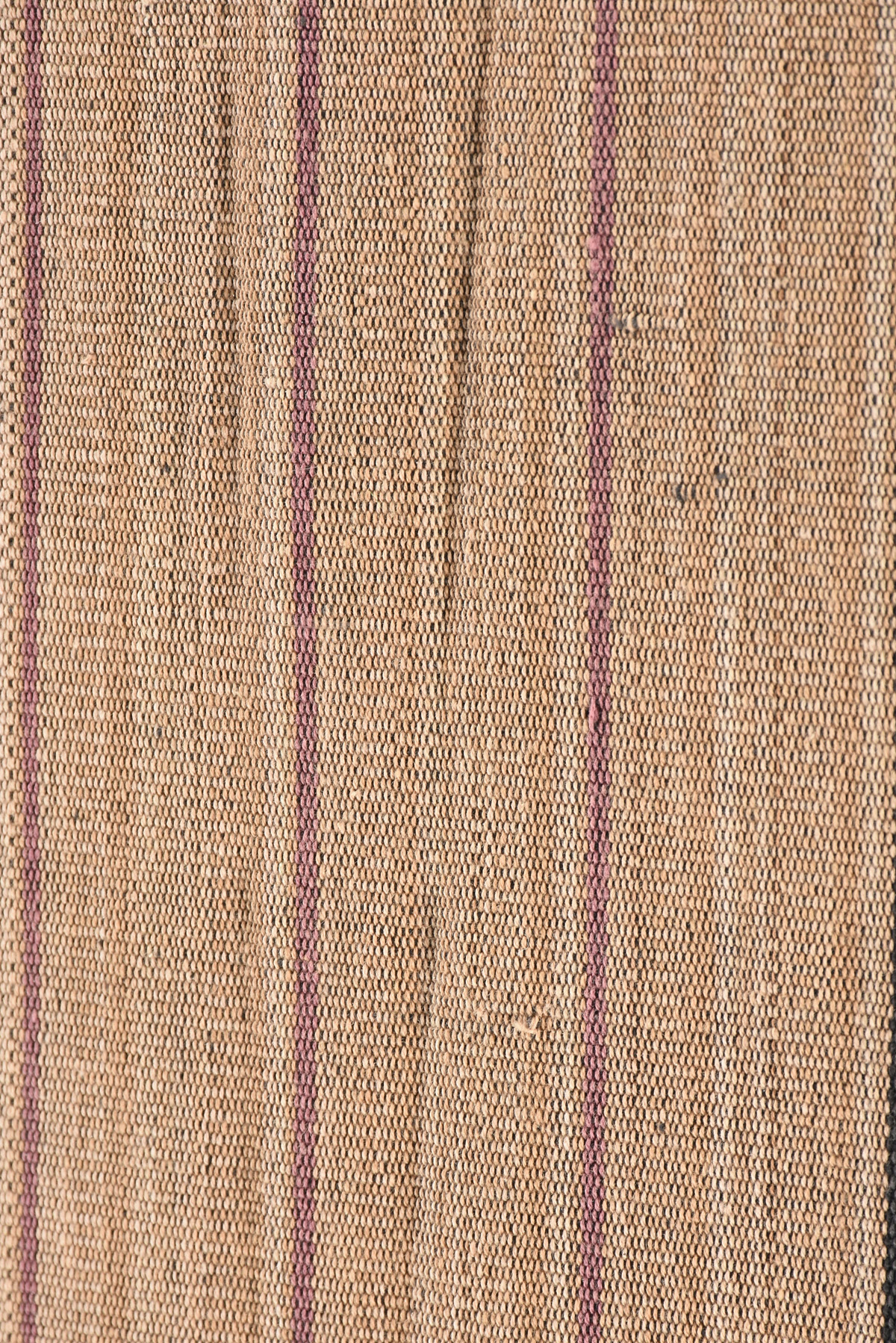 A NAGA FINELY LOOMED BLACK AND TAN STRIPED COTTON WOMAN'S ANGAMI SHAWL, NAGALAND, SECOND HALF 20TH - Image 5 of 6