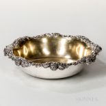 Tiffany & Co. Sterling Silver Center Bowl, New York, 1902-07, monogrammed, with a clover motif to