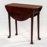 Georgian Oval Mahogany Drop-leaf Table, England, 18th century, oak secondary wood, top with