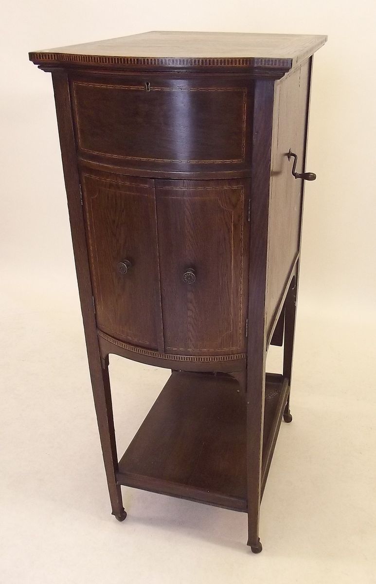 An HMV gramophone in floor standing oak case with inlay, and Exhibition style speakers - Image 3 of 3