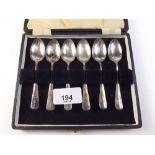 A set of six silver teaspoons - cased, 66.3g