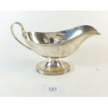 A silver sauce boat Birmingham 1968 182g