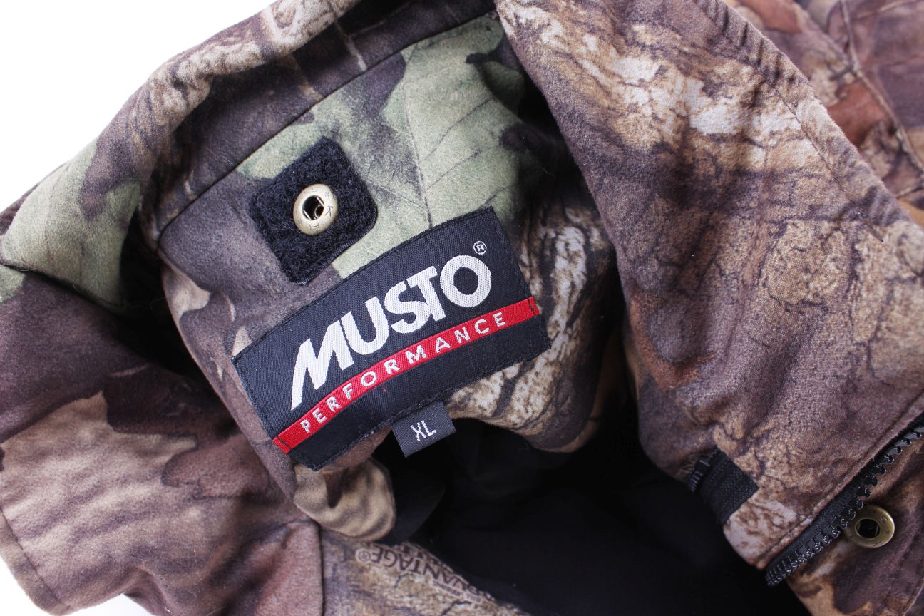 Musto Performance camouflage shooting jacket, size XL - Image 2 of 2