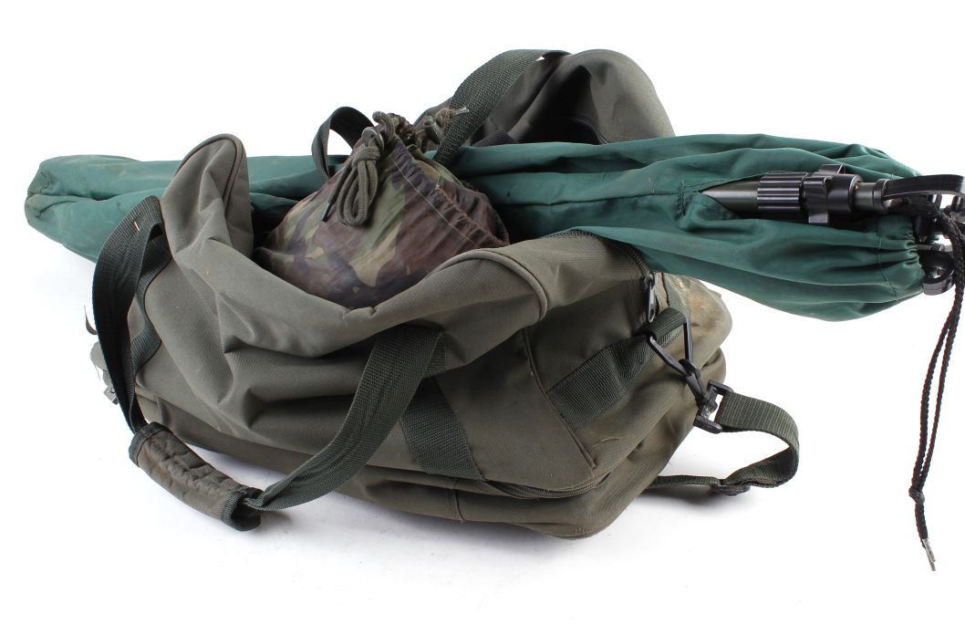 Oak leaf and winter camouflage net, one other camouflage net in green Beretta bag, together with 4