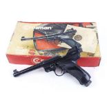 .177 Crosman Mk2 Co2 target air pistol in original box, open sights, no. 576797 Purchasers Note: