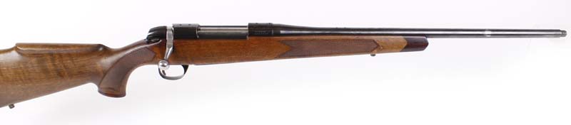 S1 .243 BSA bolt action sporting rifle, 21¾ ins threaded barrel, internal magazine, pistol grip