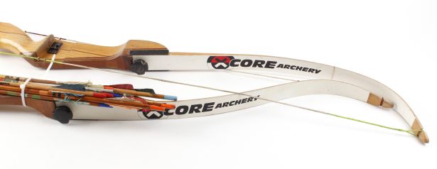 Two Core Archery Pulse 64 ins 20lbs / 68 ins 18lbs recurve bows with quantity if mixed length wooden